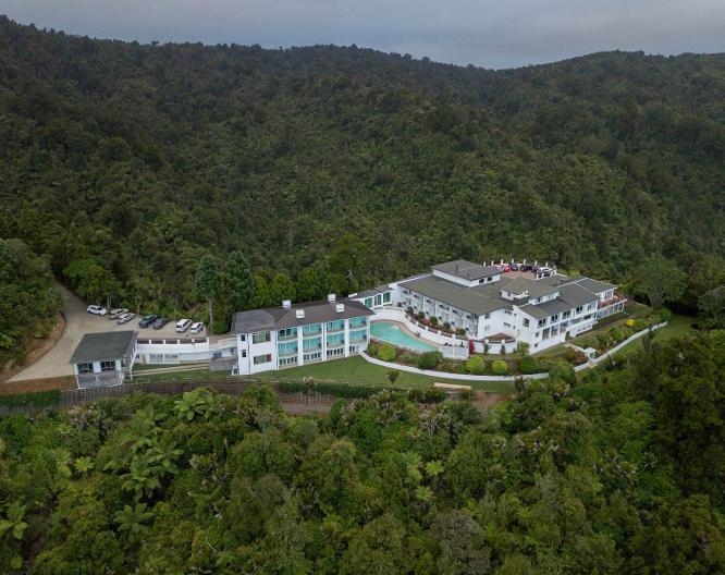 Auckland's Waitakere Estate - Außenansicht