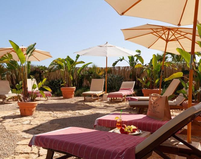 Nora Club Hotel - Außenansicht