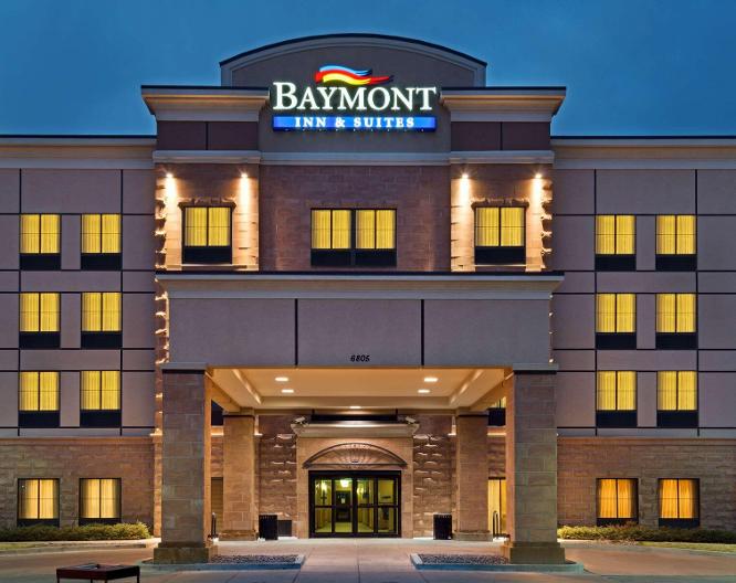 Baymont by Wyndham Denver International Airport - Außenansicht