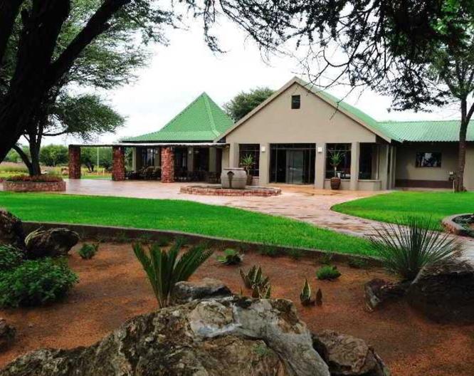 Otjiwa Safari Lodge - Außenansicht