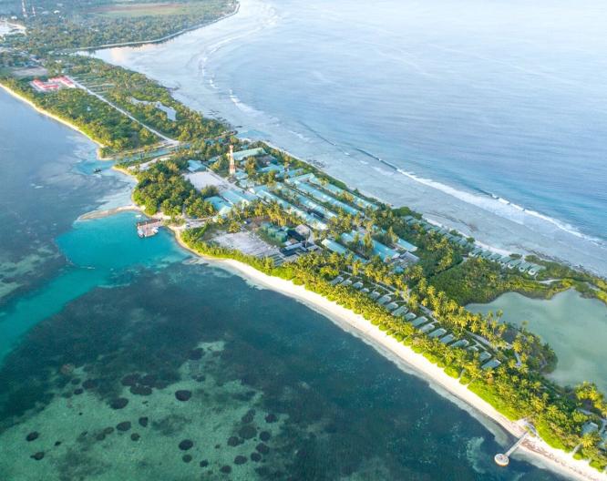 Canareef Resort Maldives - Außenansicht