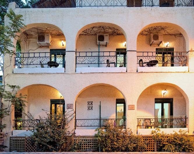 Erofili Apartments - Außenansicht