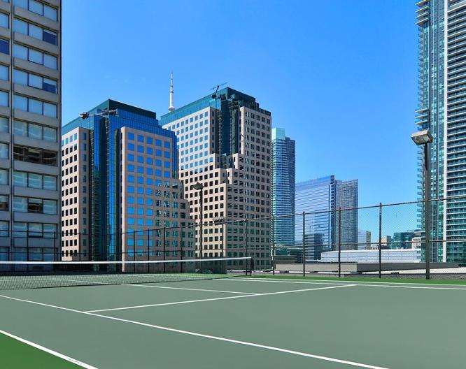 The Westin Harbour Castle - Außenansicht