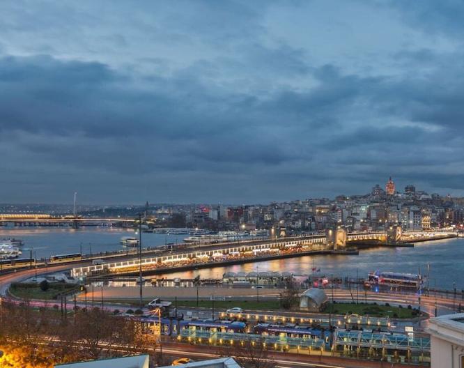 Alpek Hotel - Landschaft