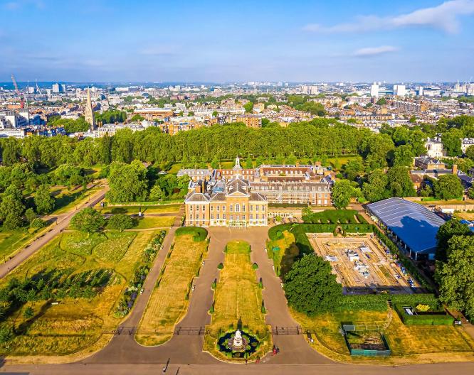 Berjaya Eden Park - Außenansicht