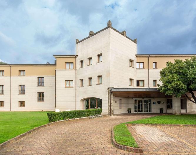 Parador de Villafranca del Bierzo - Außenansicht
