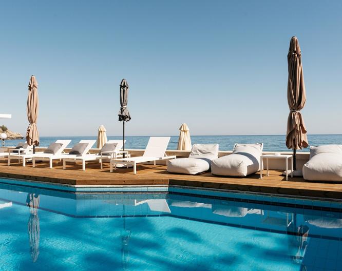 Petradi Beach Lounge Hotel - Außenansicht