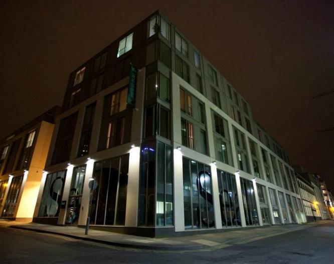 The Spires Serviced Apartments - Außenansicht