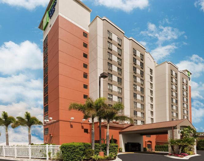Holiday Inn Express Hotel & Suites Nearest Universal Orlando - Vue extérieure