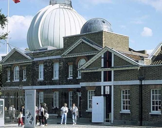 a&o London Docklands Riverside - Außenansicht