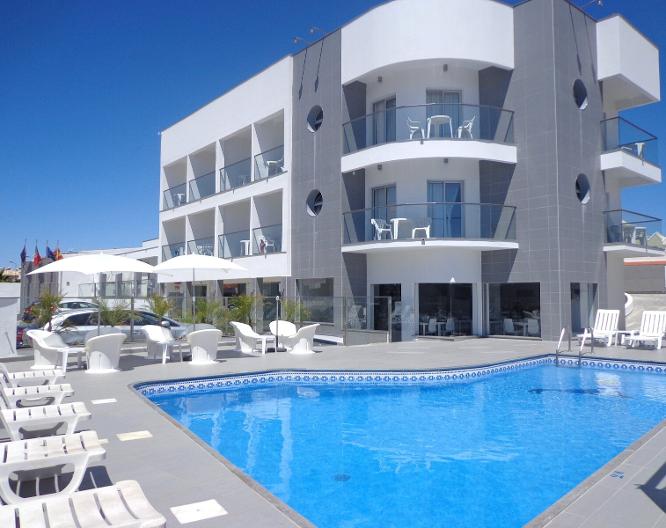 KR Hotels - Albufeira Lounge - Außenansicht