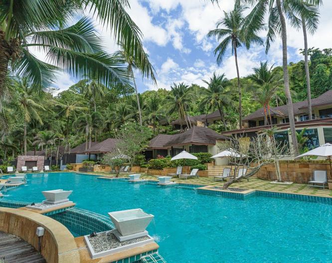 Andaman White Beach Resort - Außenansicht