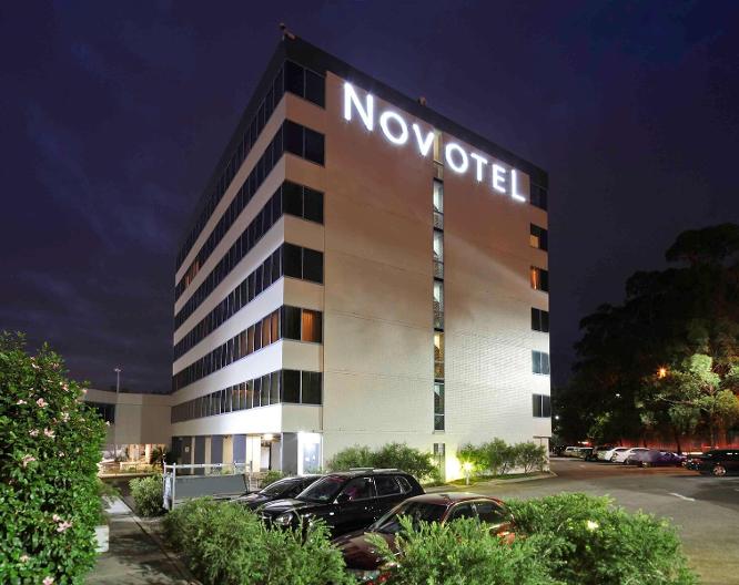 Novotel Sydney West HQ - Außenansicht