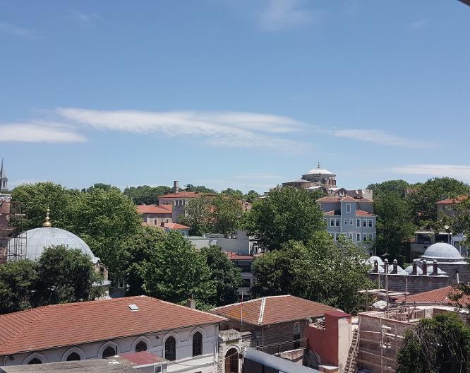 Anadolu Hotel - Außenansicht