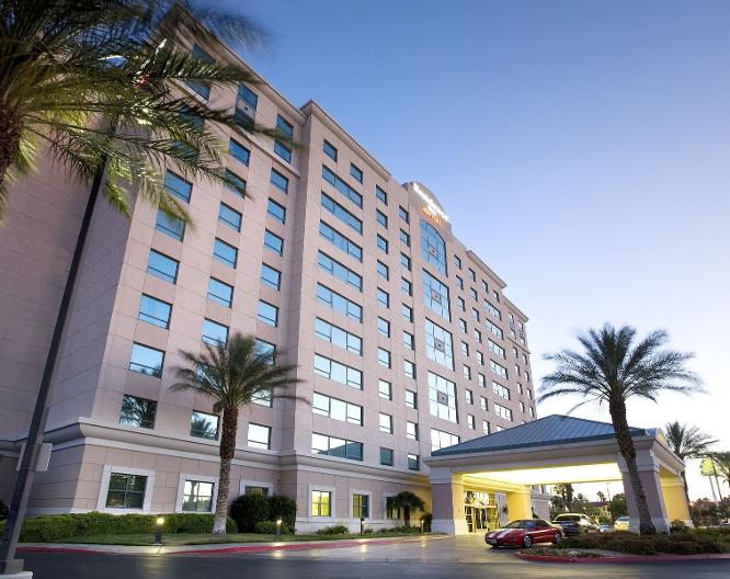 Residence Inn Las Vegas Hughes Center - Außenansicht
