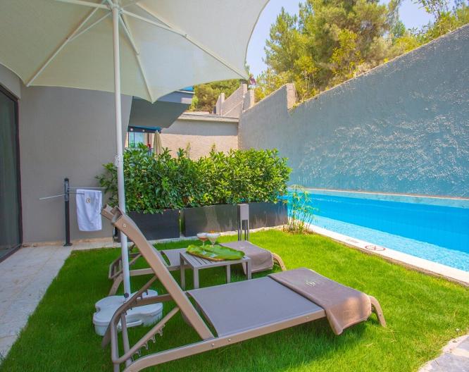 Orka Cove Hotel Penthouse & Suites - Außenansicht