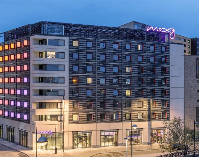 Moxy London Stratford - Außenansicht