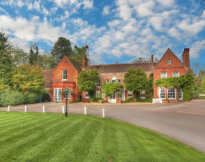 Muthu Belstead Brook Hotel - Außenansicht