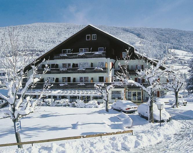 Hotel Rodes - Außenansicht