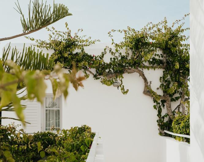 Mr. & Mrs. White Paros - Vue extérieure