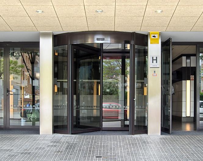 Hotel Papi - Außenansicht