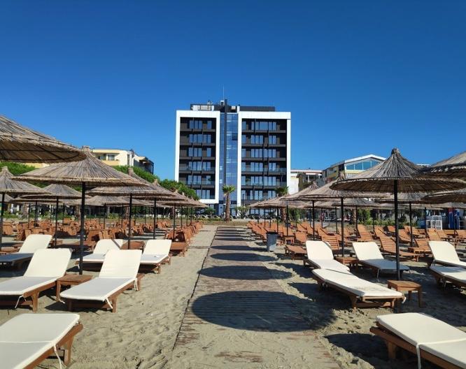 Hotel Supreme and SPA - Außenansicht