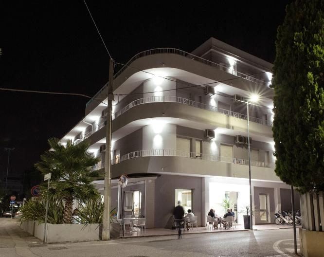 Hotel Adria - Außenansicht