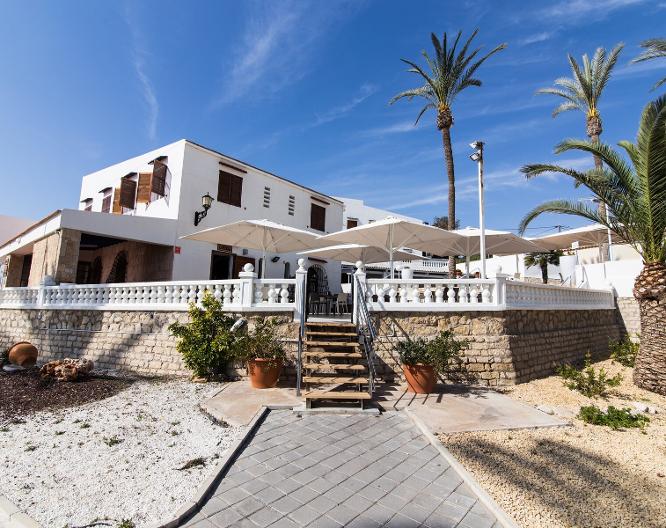 Hostal San Juan - Außenansicht