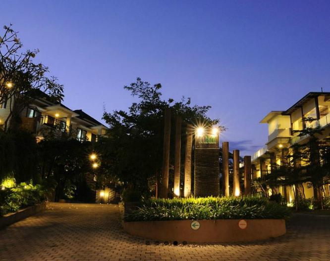 Den Bukit Residence & Suite - Außenansicht