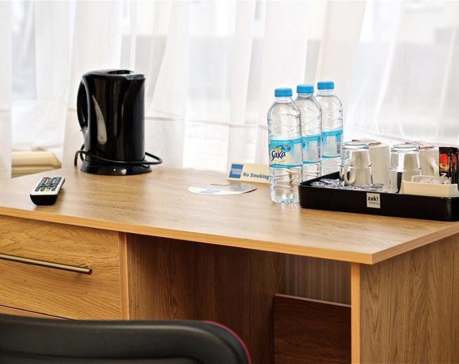 OYO Central Hotel Golders Green - Repas et boissons