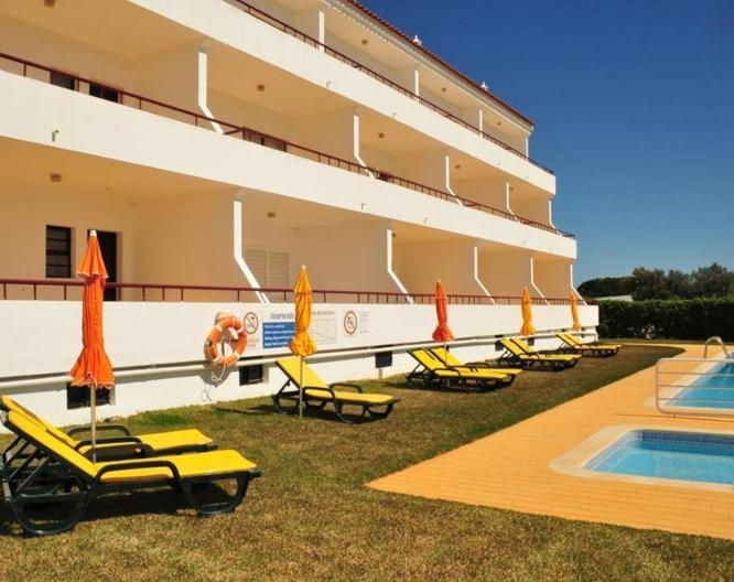 Apartamentos Turisticos Solgarve - Vue extérieure