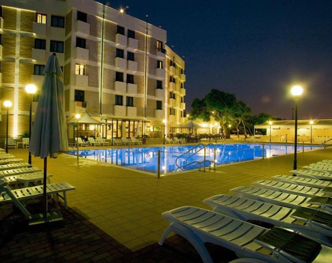 Hotel Ara Solis - Vue extérieure