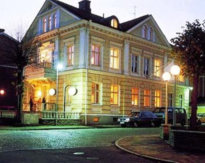 Home Hotel Majoren - Außenansicht