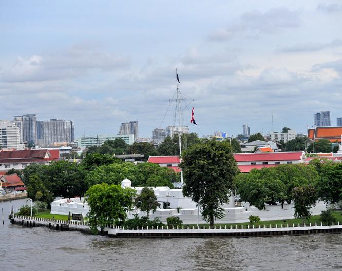 Riva Arun Bangkok - Außenansicht