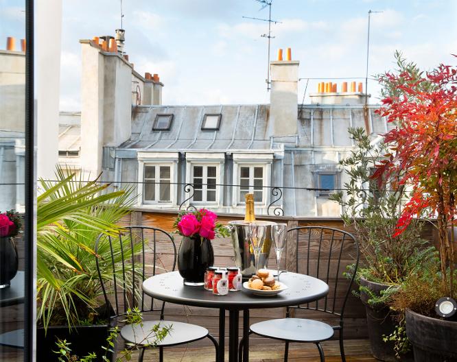 Hotel les Theatres - Außenansicht