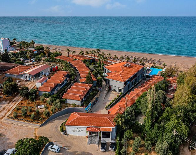 Adora Calma Beach Hotel - Außenansicht