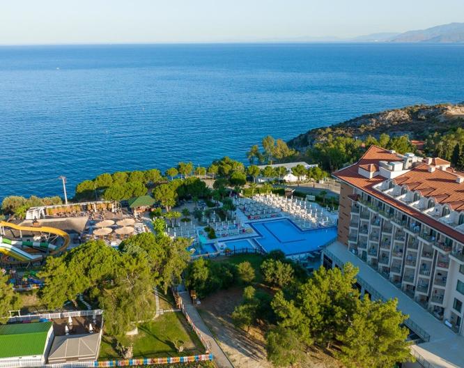 Ramada Resort Kusadasi - Außenansicht