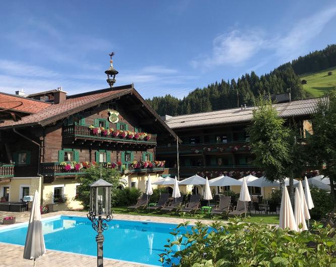 Hotel Unterhof - Außenansicht