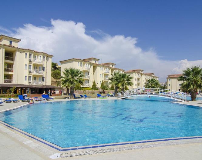 Hotel Sealight Family Club - Außenansicht