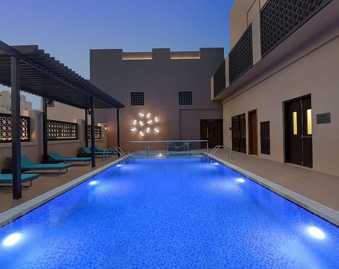 Hyatt Place Dubai Wasl District - Piscine