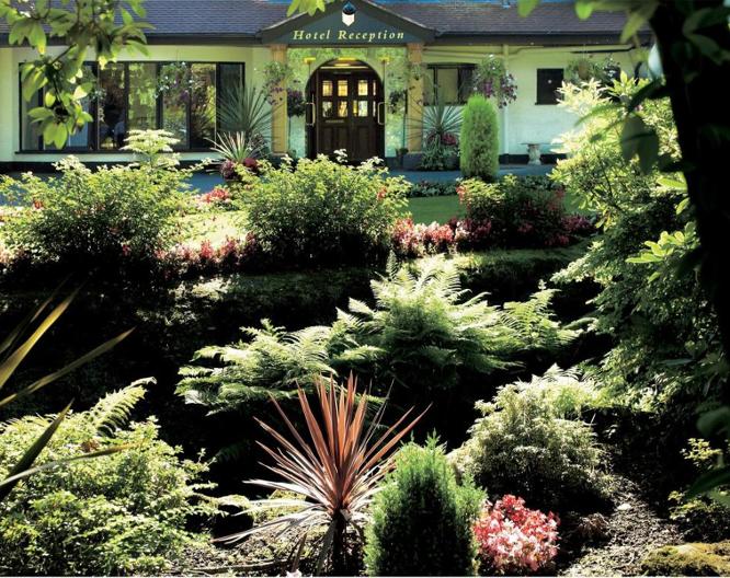 Macdonald Craxton Wood Hotel & Spa - Außenansicht