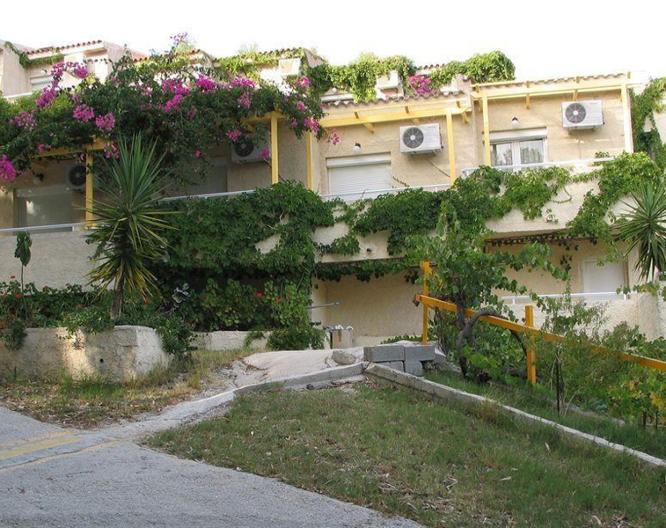 Panas Hotel - Außenansicht