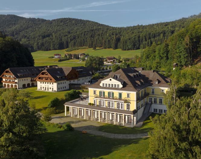 Sheraton Fuschlsee-Salzburg Hotel Jagdhof - Vue extérieure