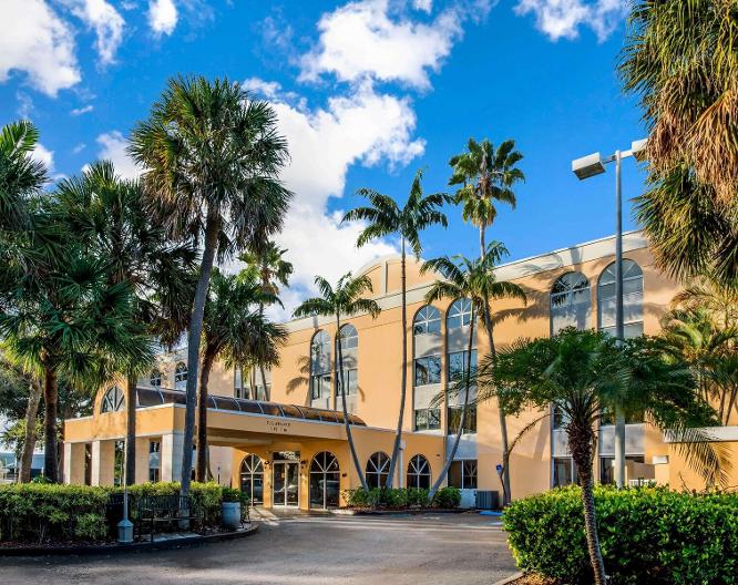 La Quinta Inn & Suites Fort Lauderdale Tamarac - Außenansicht