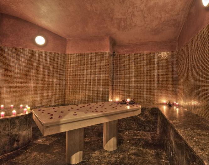 Farah Tanger - Außenansicht