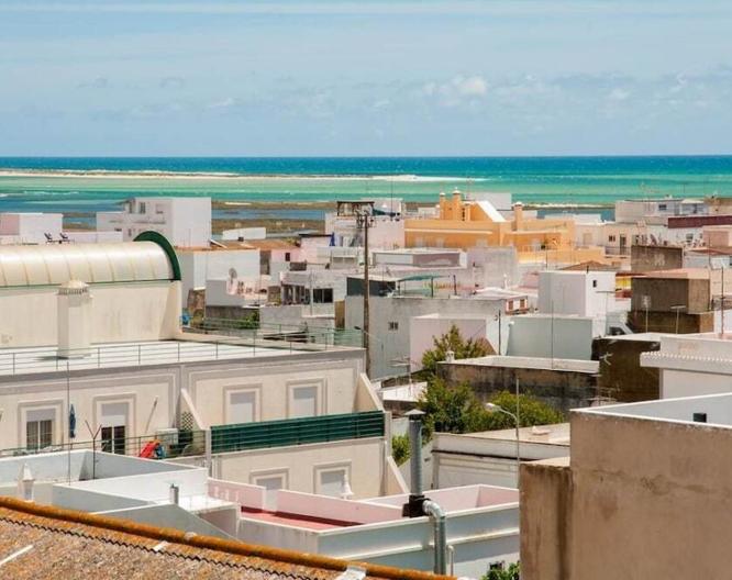Estudios Salinas - Vue extérieure