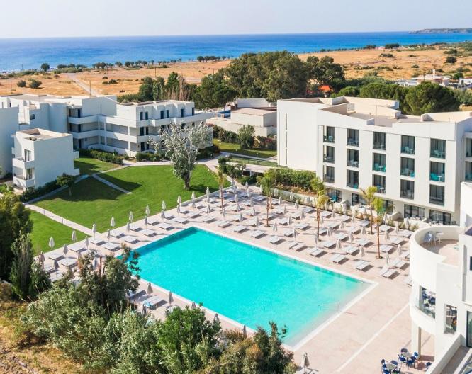 Blue Sea Holiday Village - Außenansicht