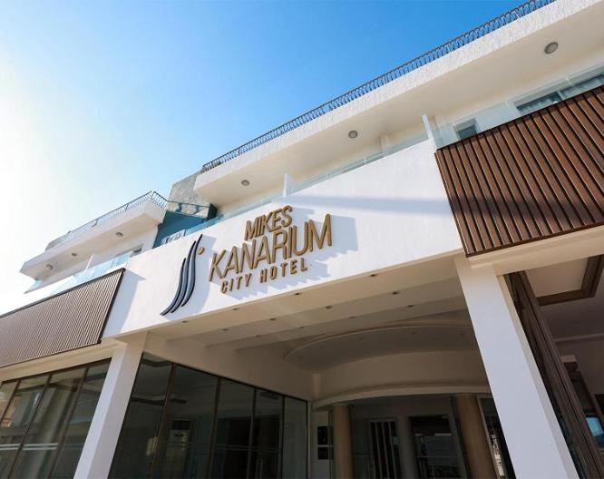 Mikes Kanarium Hotel - Außenansicht