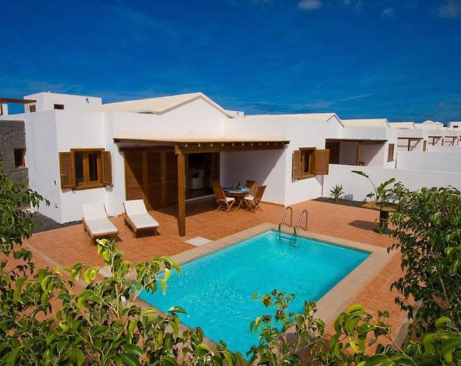Ereza Villas La Granja - Pool