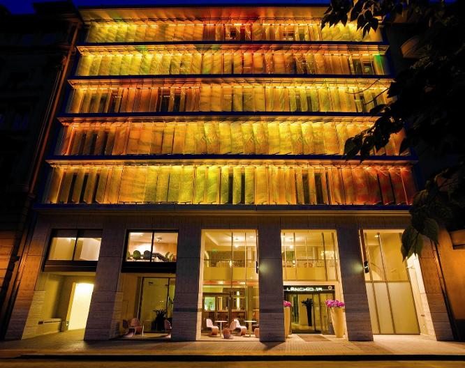 Lanchid 19 Design Hotel - Außenansicht